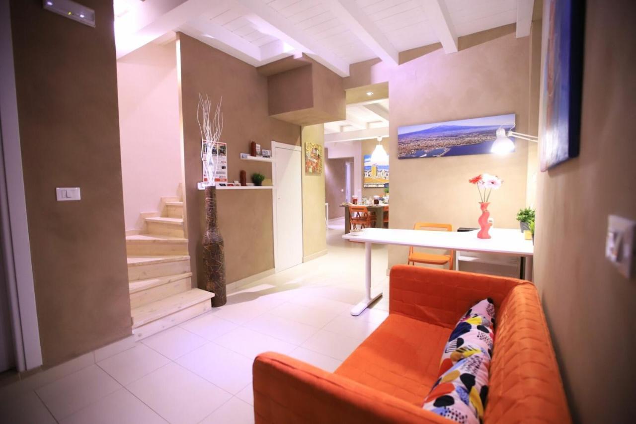 Bnb Archimede Catánia Buitenkant foto