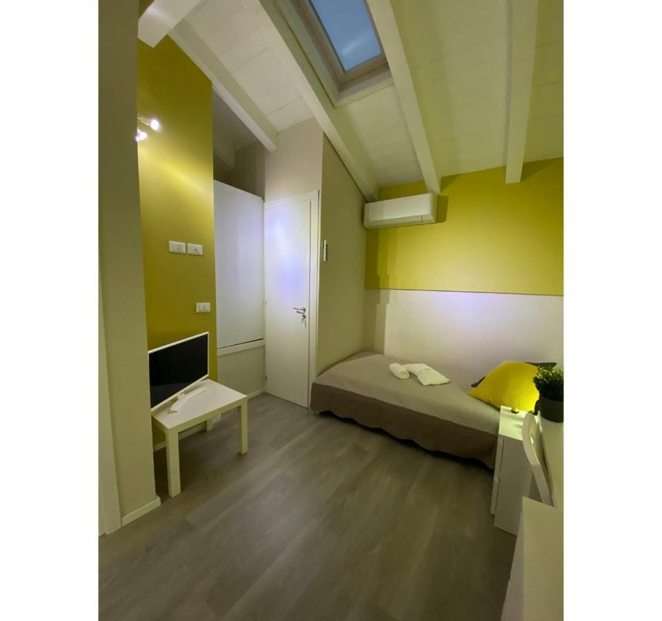 Bnb Archimede Catánia Buitenkant foto